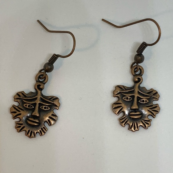 Alloy Leafy Face Earrings Chunky - Picture 2 of 3